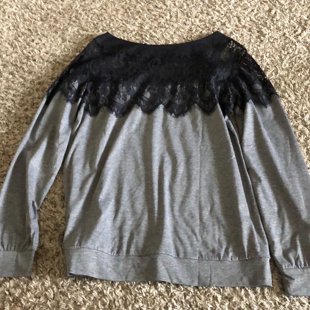 Long sleeve lace top